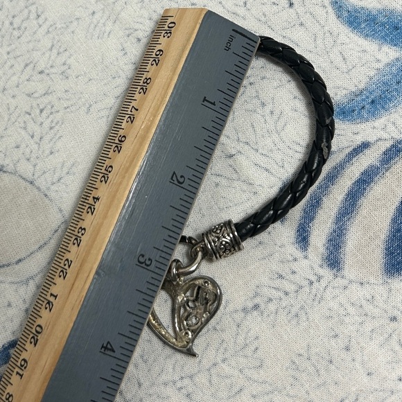 Brighton Braided Black Leather Cord Bracelet Heart Charm Silver Plated Vintage - Picture 11 of 13